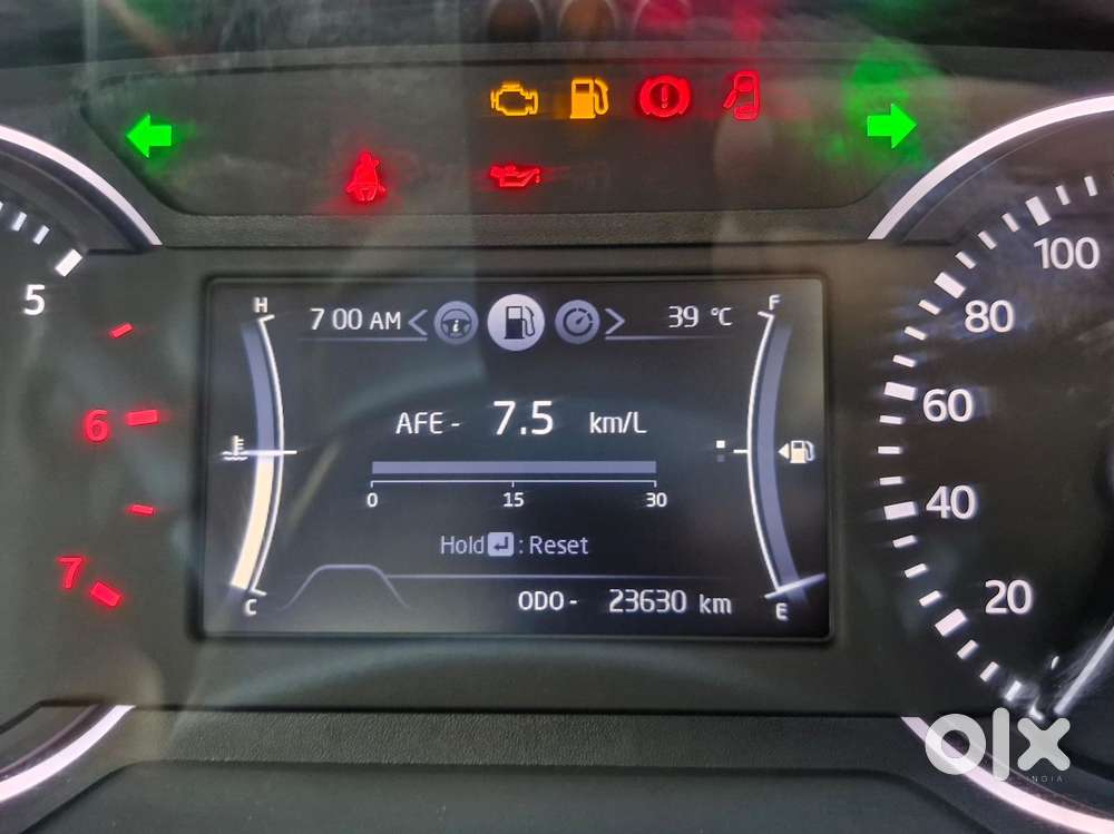 Mahindra Scorpio N Z2 Petrol Mt 6 Str, 2025, Petrol