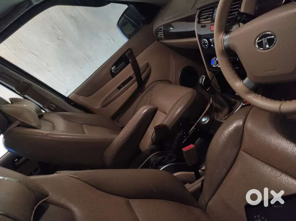 Tata Safari Storme 2014