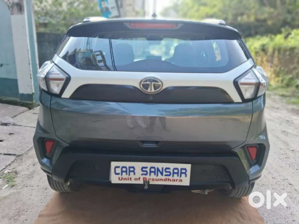 Tata Nexon 1.2 Revotron Xm (s), 2022, Petrol