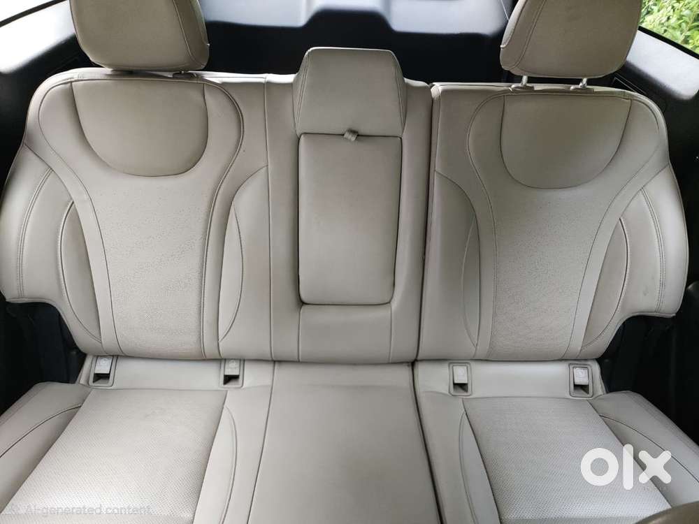 Mahindra Xuv700 2.2 Ax 7 Diesel At Str, 2023, Diesel