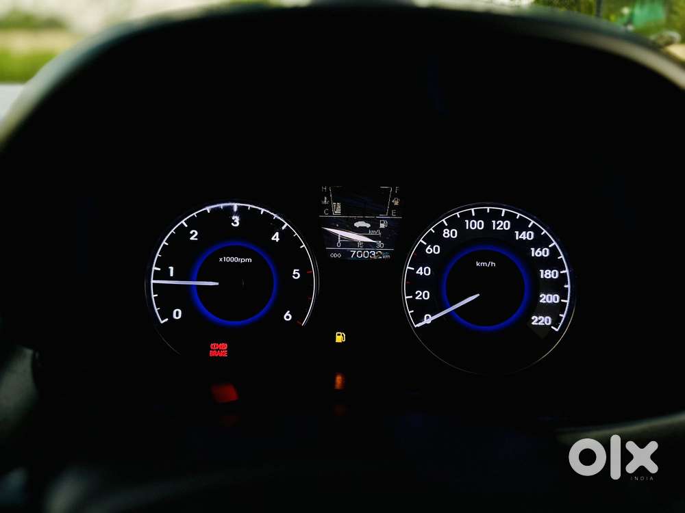 Hyundai Verna Hyundai-verna-2015-2016-1.6-crdi-s-option, 2015, Diese..