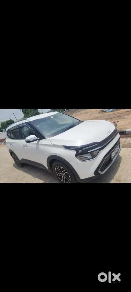 Kia Carens Clavis 2023 G1.5 Diesel