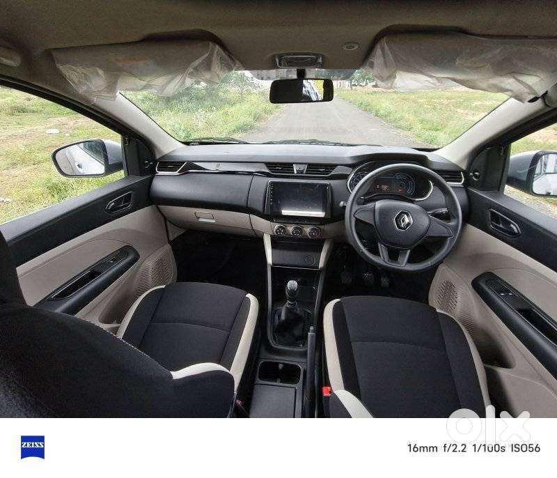 Renault Triber Rxl, 2021, Petrol