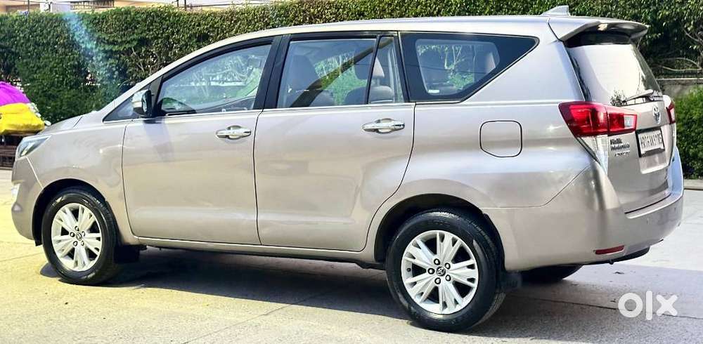 Toyota Innova Crysta 2.8 Z, 2016, Diesel