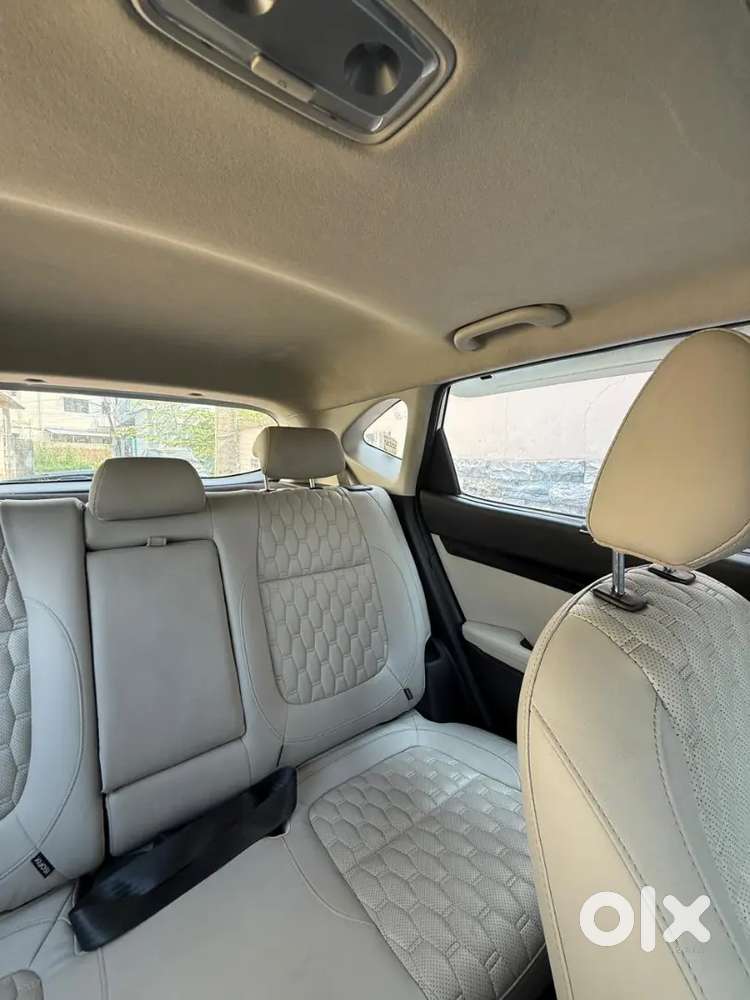 Kia Seltos Htx 1.5 Petrol Mt