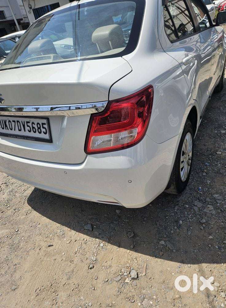 Maruti Suzuki Swift Dzire Vxi Optional, 2020, Petrol