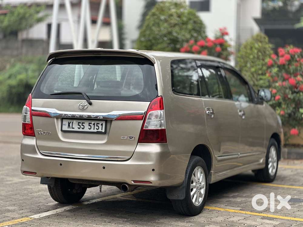 Toyota Innova 2.5 Vx 8 Str, 2006, Diesel