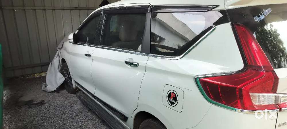 Maruti Suzuki Ertiga Zxi 2022