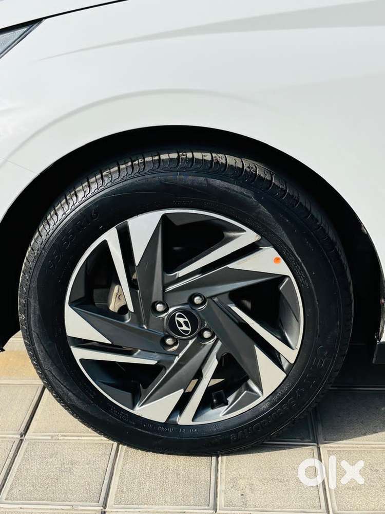 Hyundai I20 Asta 1.4 Automatic (o) With Sunroof, 2021, Petrol