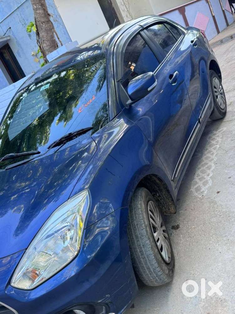 Maruti Suzuki Dzire, 2022, Petrol