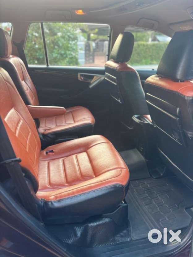 Toyota Innova Crysta 2.7 V, 2017, Diesel