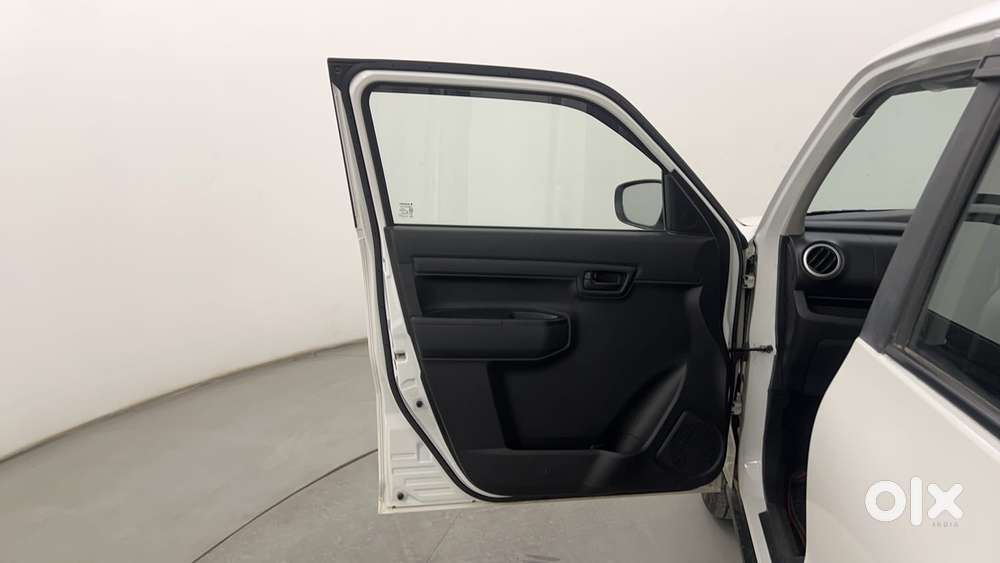 Maruti Suzuki S-presso Vxi O Amt, 2023, Petrol