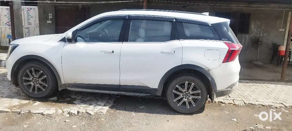 Mahindra Xuv700 Diesel 2025