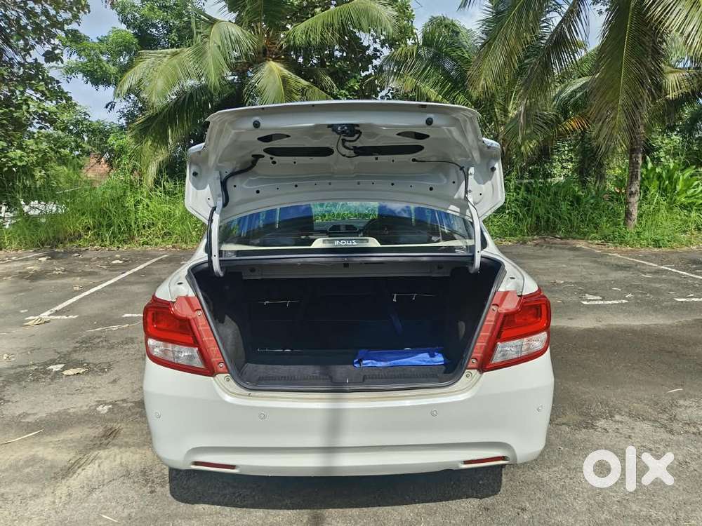 Maruti Suzuki Swift Dzire Amt Zxi, 2018, Petrol