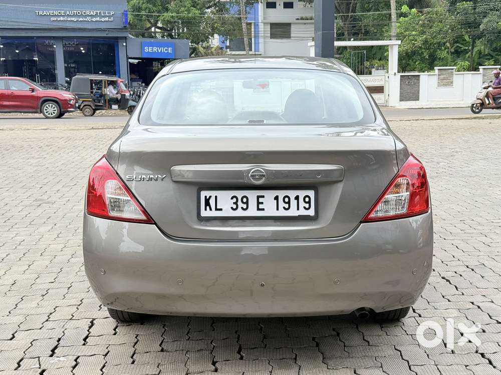 Nissan Sunny Xe, 2012, Petrol