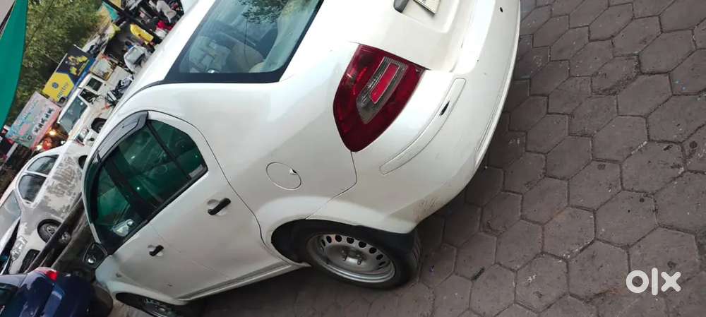 Power Windows New Tyre Back Cemra Screen Senter Lock New Bettry