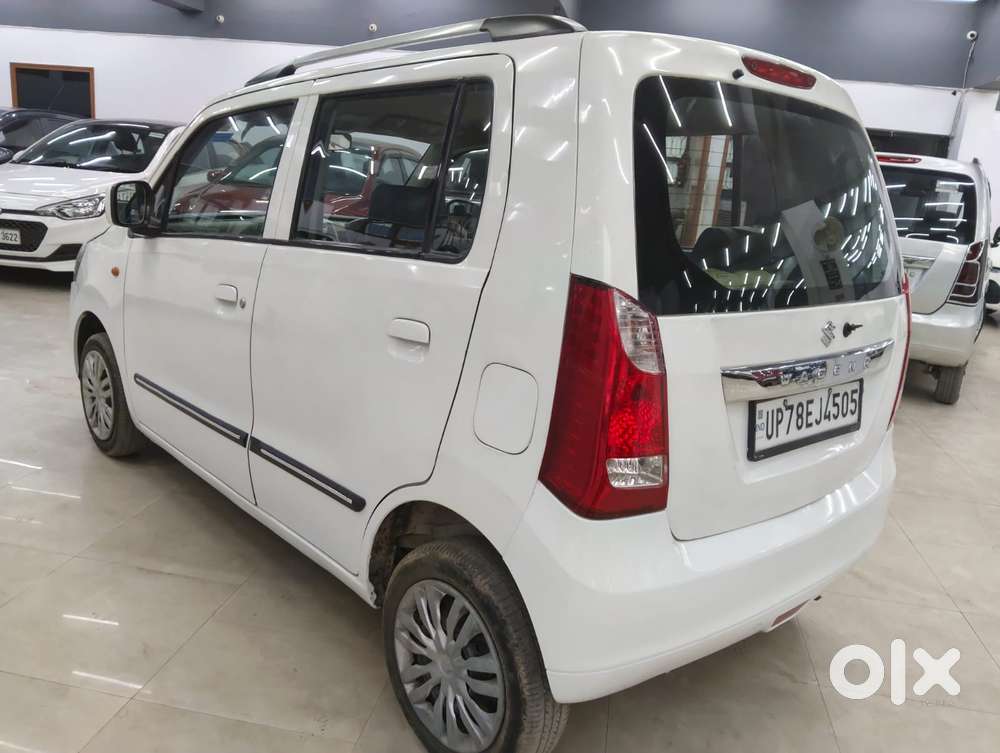 Maruti Suzuki Wagon R 1.0 Vxi Plus Amt, 2016, Petrol