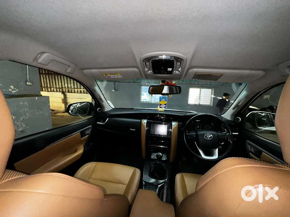 Toyota Fortuner 2019 Diesel 87400 Km Driven Service Toyota Totally