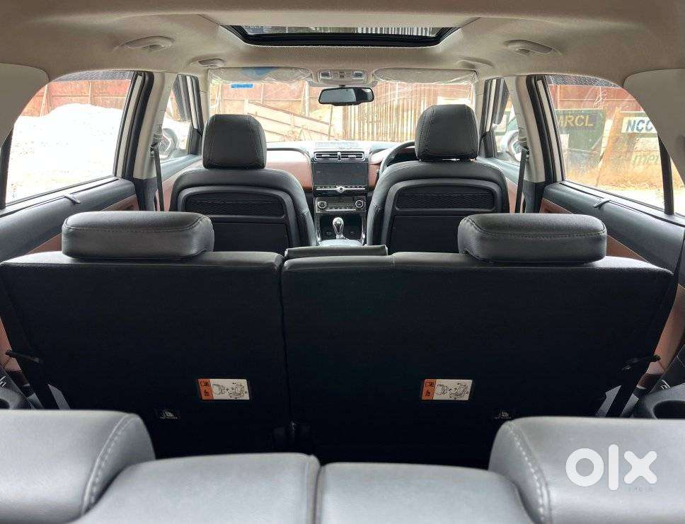 Hyundai Alcazar Platinum, 2021, Petrol