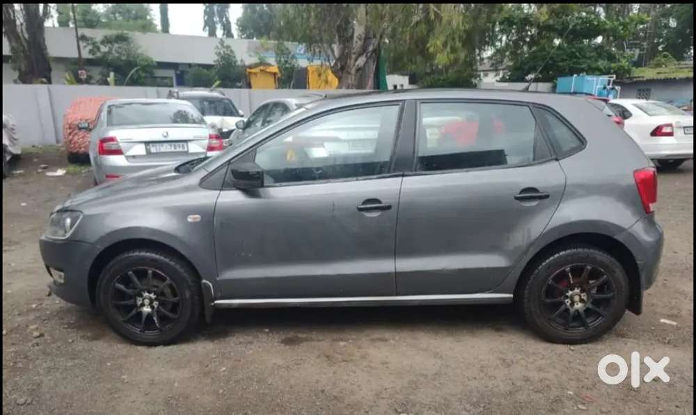 2013 Volkswagen Polo Diesel 2nd Owner With Choice Number