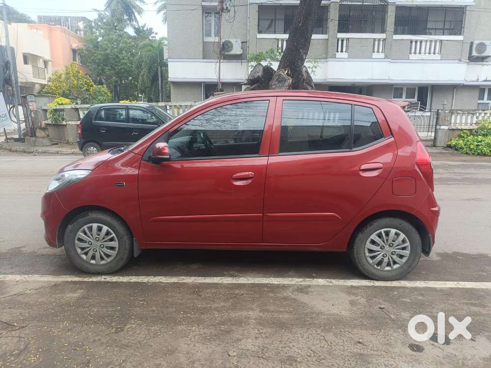 Hyundai I10 Sportz At, 2013, Petrol