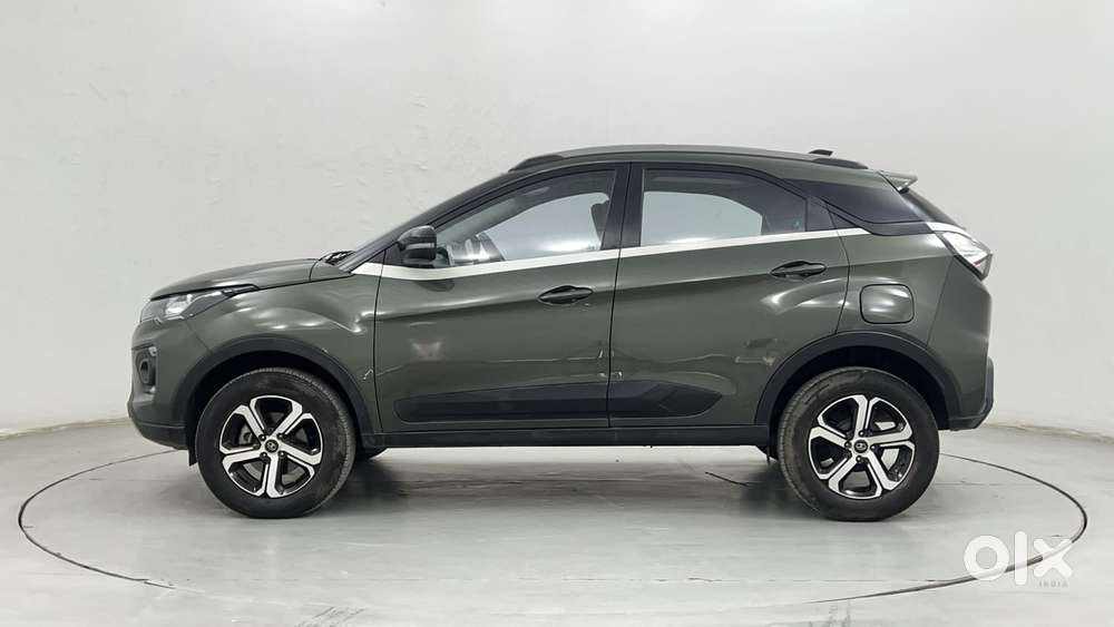 Tata Nexon Amt Xza Plus, 2022, Petrol