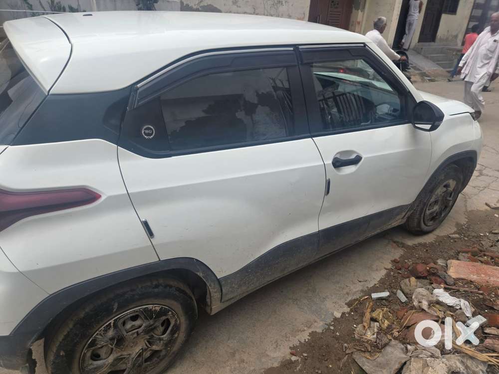 Tata Punch 1.2 Revotron Pure Rhythm Pack Mt, 2023, Cng & Hybrids