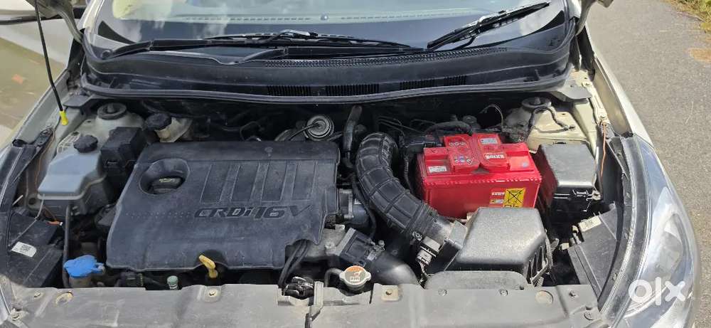Hyundai Verna 1.6 Crdi 2011 Manual