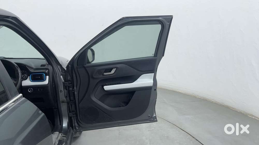 Tata Punch Creative, 2023, Petrol