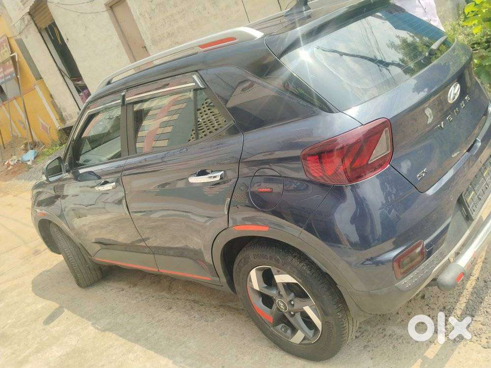 Hyundai Venue Sx Dual Tone Diesel, 2021, Diesel