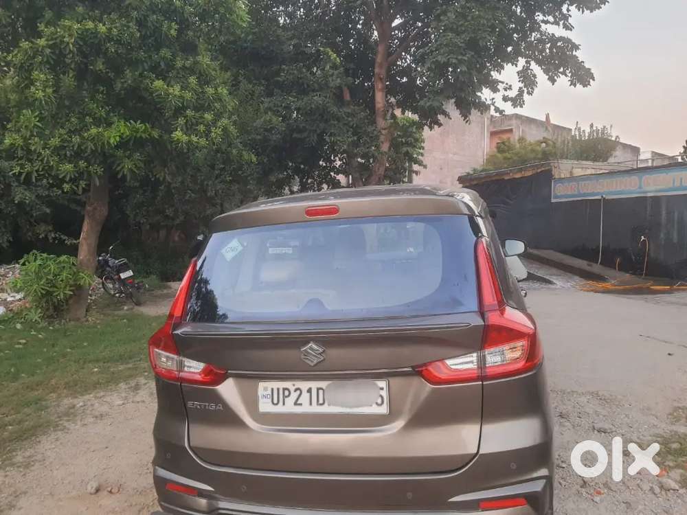 Maruti Suzuki Ertiga Vxi 2025