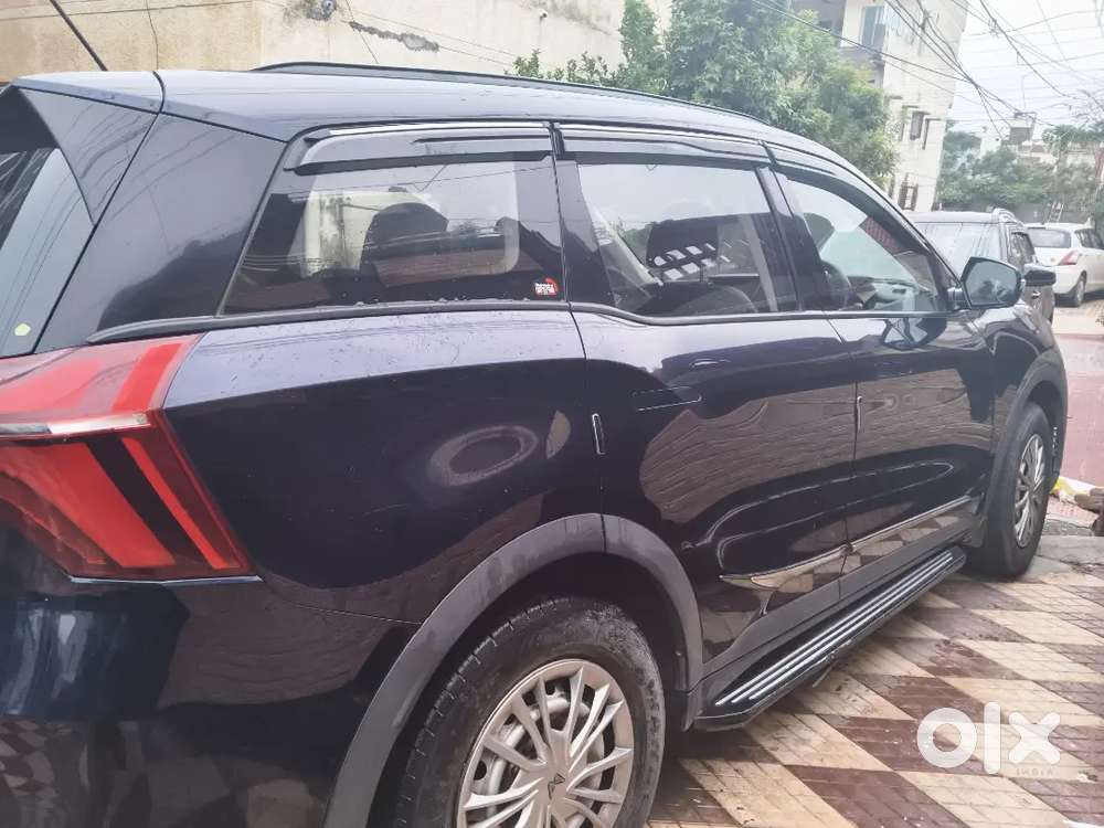 Mahindra Xuv700 Petrol Mt 2022