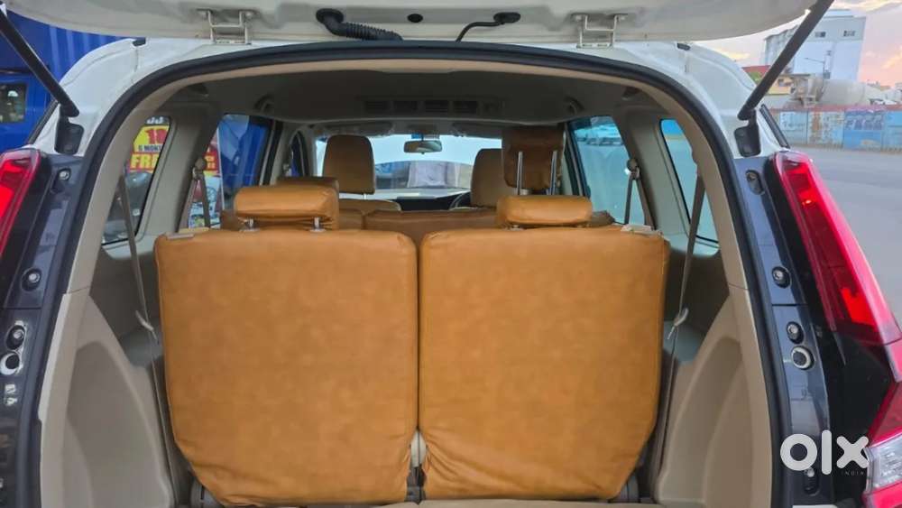 Maruti Suzuki Ertiga 1.5 Zxi, 2023, Petrol