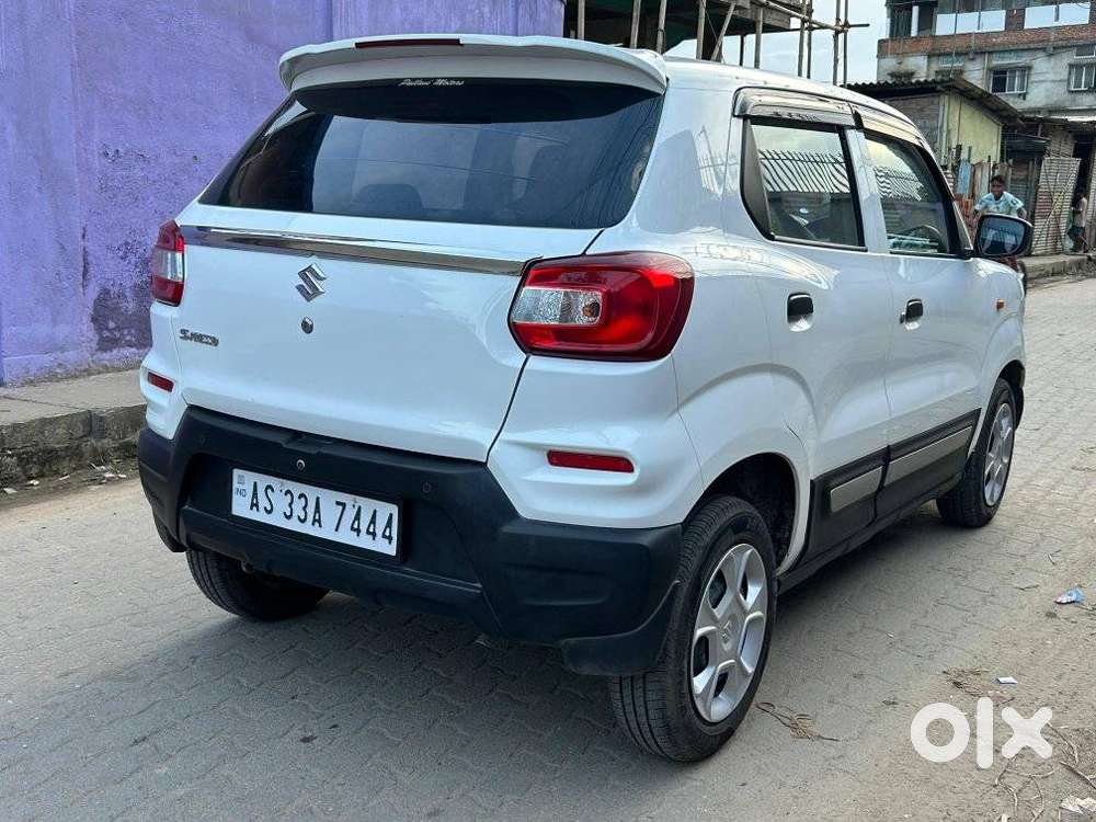 Maruti Suzuki S-presso Vxi, 2023, Petrol