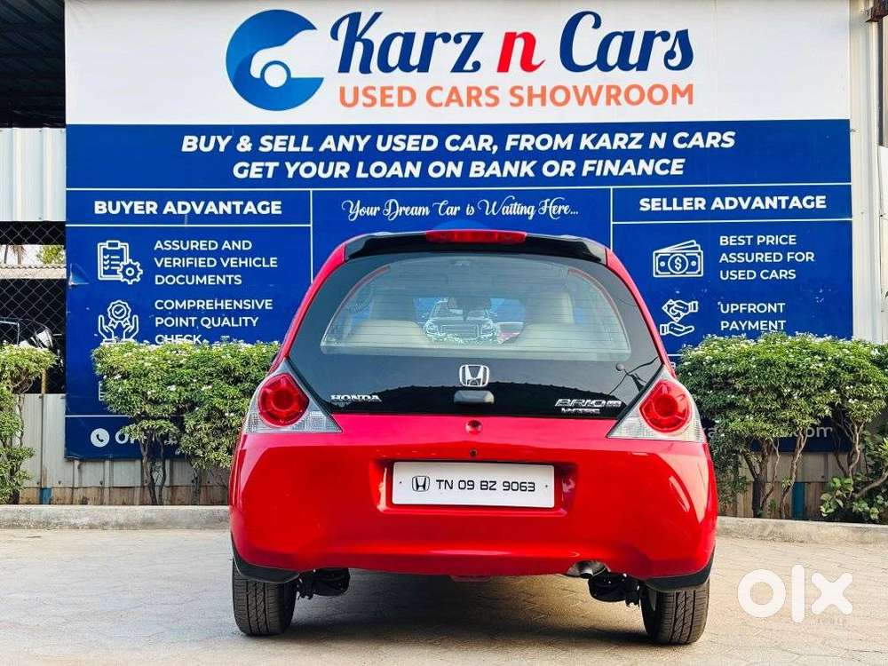 Honda Brio V Automatic, 2015, Petrol