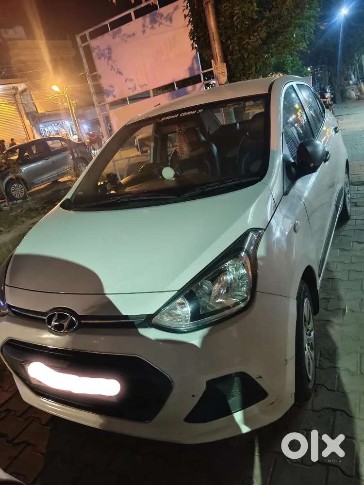 Hyundai Xcent 2015 Petrol 63000 Km Driven