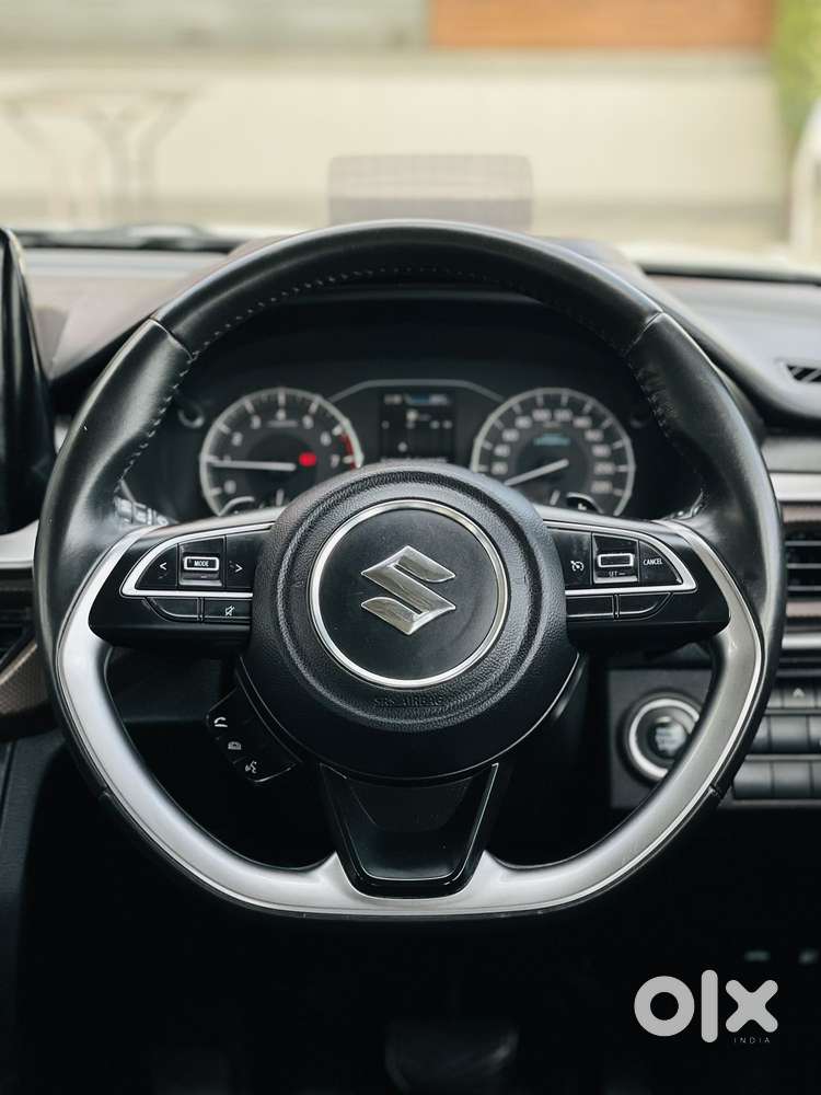 Maruti Suzuki Brezza 1.5 Zxi Plus At Smart Hybrid, 2023, Petrol