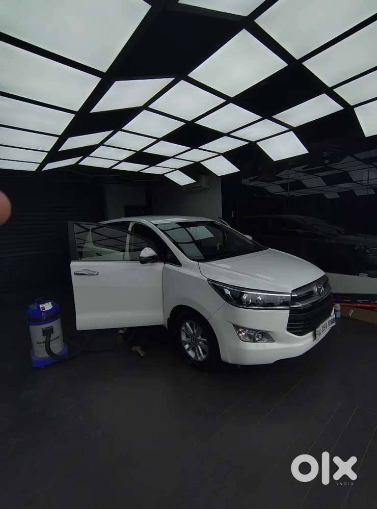 Toyota Innova Crysta 2019 Diesel Manual