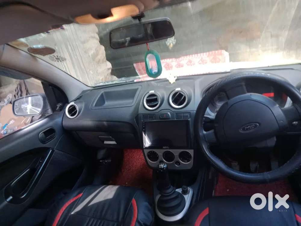Ford Figo Petrol Exi 2010