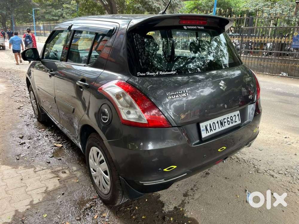 Maruti Suzuki Swift Vxi, 2016, Petrol