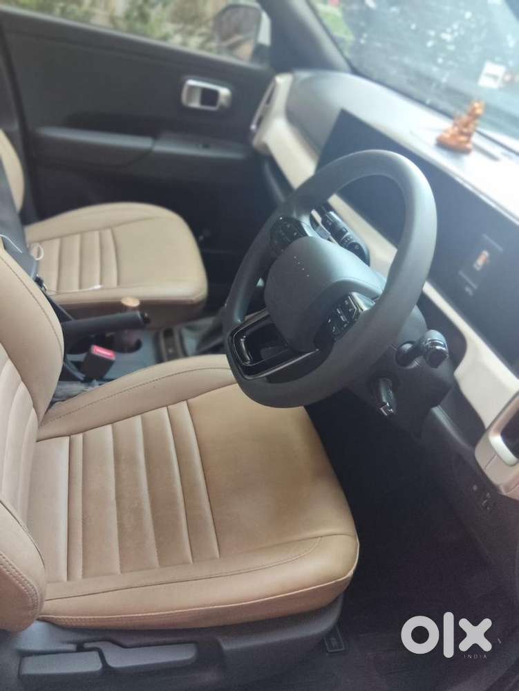 Hyundai New Venue Diesel Automatic 2025