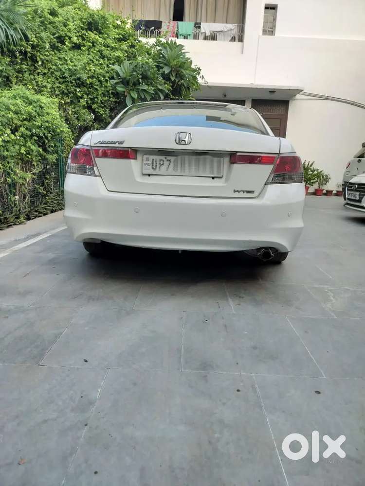 Well-maintained Honda Accord Petrol, Ready To Drive. Clean And Luxurio