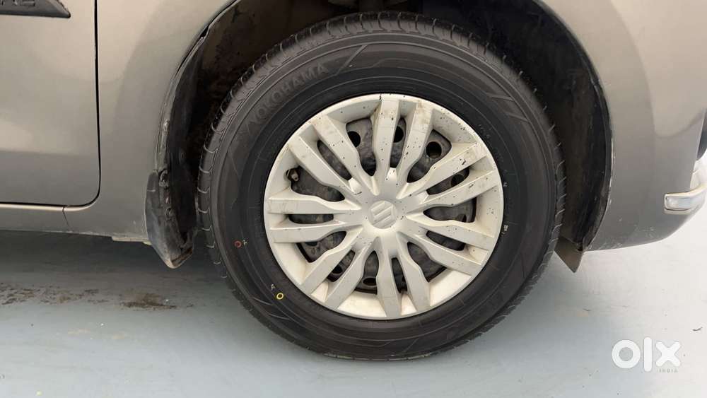 Maruti Suzuki Dzire 1.2 Vxi Amt, 2018, Petrol
