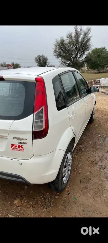 Ford Figo Diesel Zxi 2014