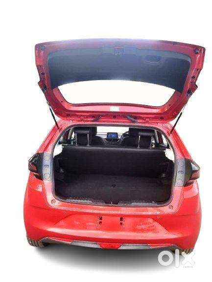 Tata Altroz Xz Plus (o) (s) Icng, 2023, Petrol