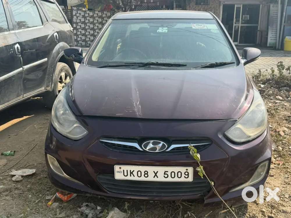 Hyundai Fluidic Verna 2012