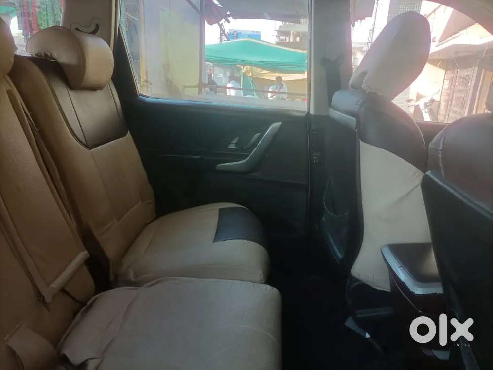 Mahindra Xuv500 2012