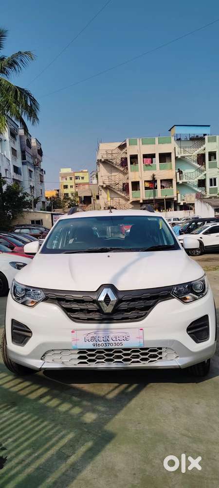 Renault Triber Rxl, 2022, Petrol