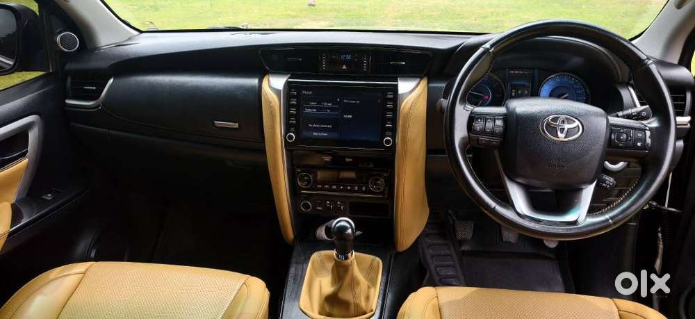 Toyota Fortuner 4x2 Mt 2.8 Diesel, 2022, Diesel