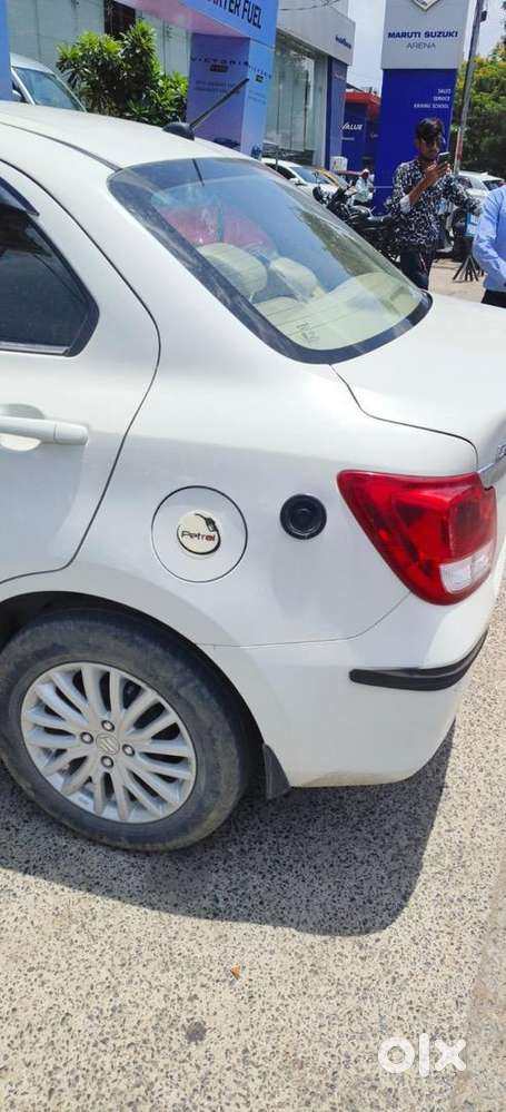 Maruti Suzuki Swift Dzire 2022 45000 Km Driven